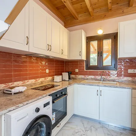 Mandolin House - Myrtos View Traditional Tatil Evi